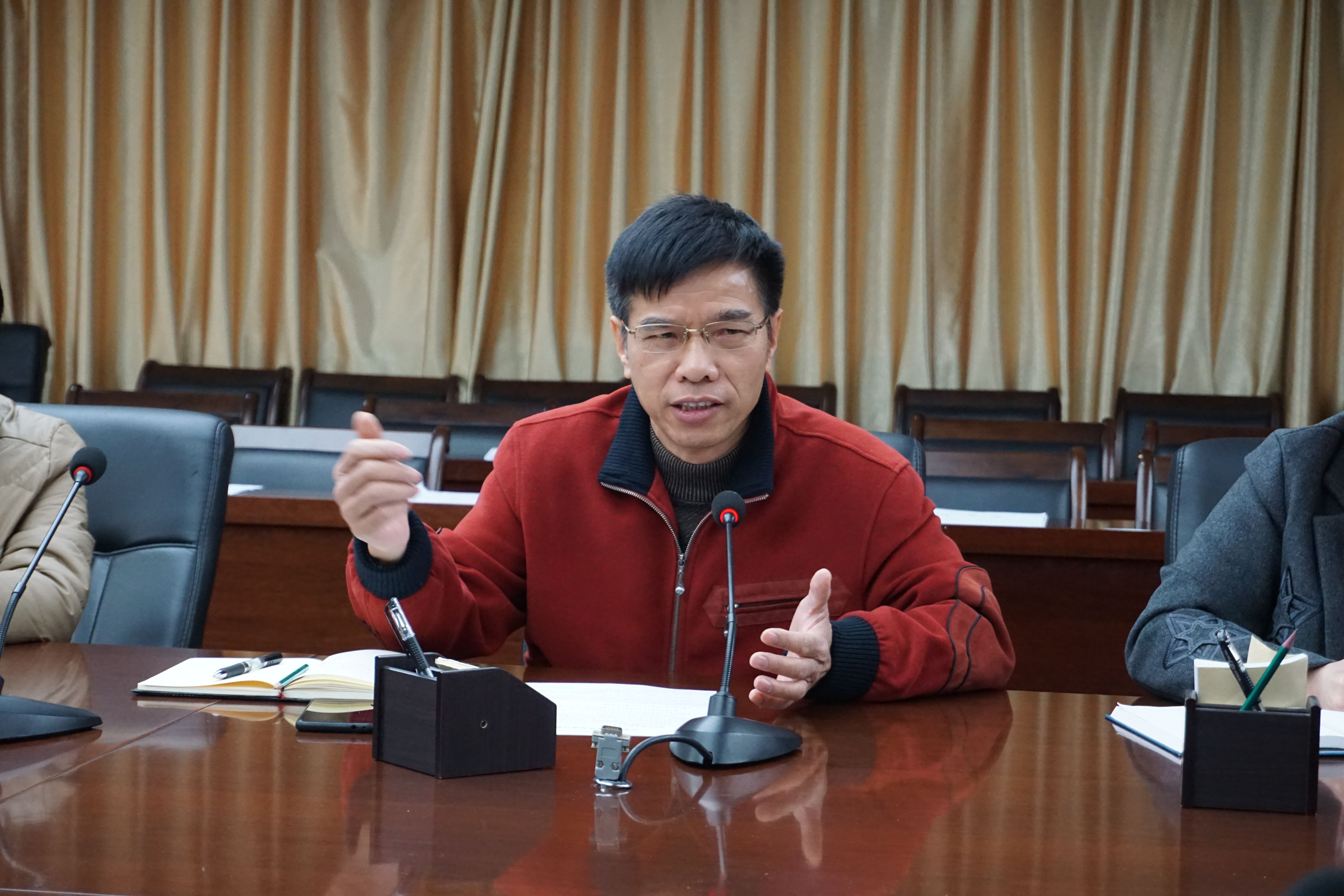 学校召开本学期第二次教学工作例会